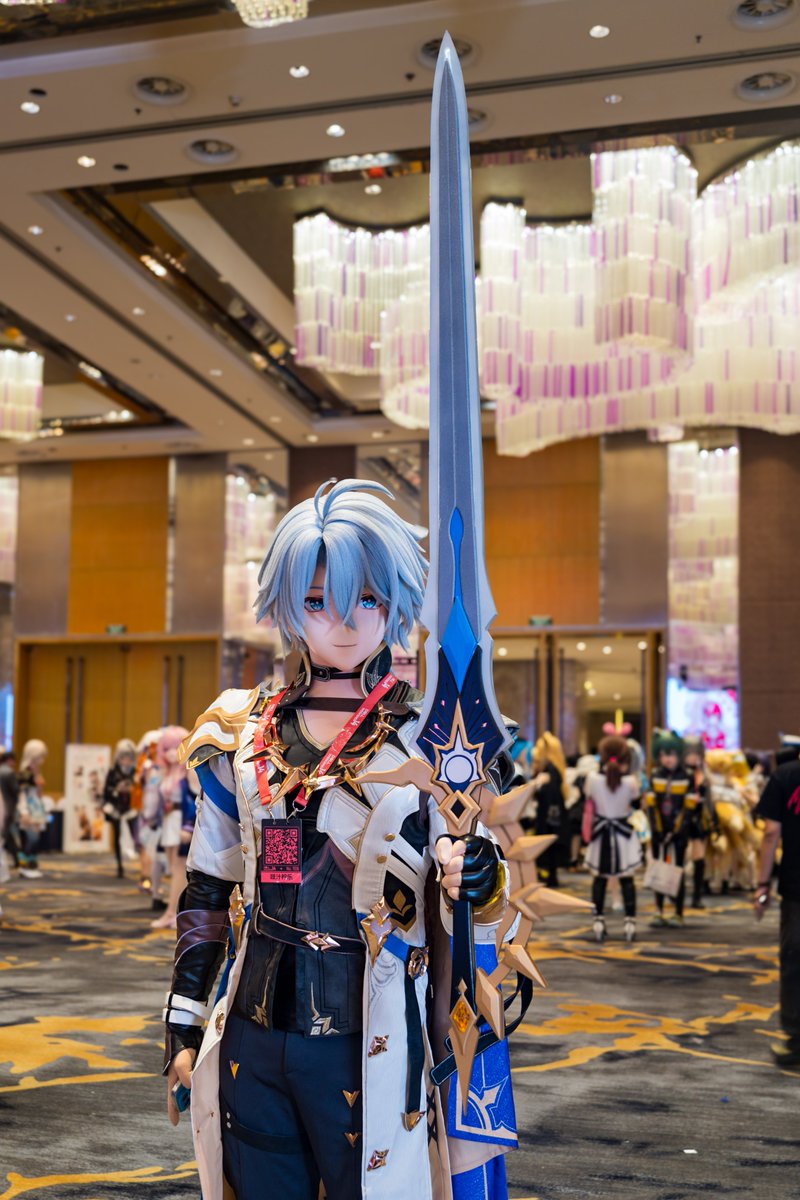 Lemcoke's tweet photo. 萌新第一次出展，线下见到这么多娃太开心了🥰
娃生第一次场照感谢忙中抽空的@_Umisaki_  ！

#着ぐるみ #kigurumi  
#DW14 #dollweekend https://t.co/1mUuv2tr2t