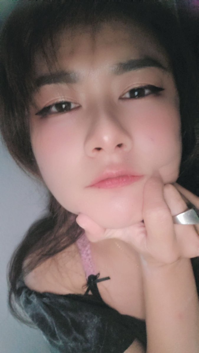 zirconji's tweet photo. #ผู้หญิงตัวเล็ก https://t.co/ObpKtbF13j