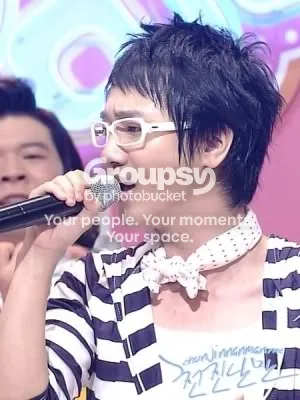 sujusapphire59's tweet photo. ☁️#YESUNG coping with his pain.😟
As a result of previous accidents, he had been dealing with neck and back pain for a long time.😣

2008 .. During the rehearsal of on Music Bank, Yesung fell off the 1.5-1.8 meter stage while performing Pajama Party. It is said that Yesung isn’t injured severely but he did complain that there was pain in his neck, head, and waist. He was rushed to the hospital upon this injury and stayed in hospital for further check-ups.

2011 .. While Filming Dream Team Season 2, he fell from one of the platforms (which had been repaired twice) to the safety foam and at that time no one knew he was seriously injured. He actually had injured his waist and leg.. The staff took him to the tend backstage and laid him down on a table because the doctor didn’t allow him to sit.

 Yesung was taken to the hospital where it has been revealed that he actually injured his spine.

2021 .. Apparently, he went to the hospital due to the severe pain on his neck. He needed surgery but didn't want to do it then as he wanted to promote with Super Junior for the upcoming come back.

Yesung was transferred to a hospital because of his herniated disc on the neck, he's going to check it and see the possibility of a surgery.

'Beautiful Night' Era, he revealed ..
" When he was recording “A Letter in the Wind,” he was dealing with severe pain from his neck discs, and it hurt so much every time he sang a high note."

After their encore shows he had the opportunity to take time to deal with his pain, go to hospital and have it seen to. So happy for him.

In January 2026 SUJU had Mega Coffee fansign event 🥤however Yesung had to leave earlier because he had a small procedure in the morning due to his herniated disc.

In late June 2026, he updated fans on Instagram and Bubble after returning from Japan straight to the hospital, sharing that his procedure for a worsening herniated disc was successfully completed.

@YESUNG_smtown #SUPERJUNIOR 
Sources
Sapphire Melody: https://t.co/GdKwq2hAKN
ELF TV's post: https://t.co/3noaTEy0tF
ALLKPOP: https://t.co/9teNzg01b3