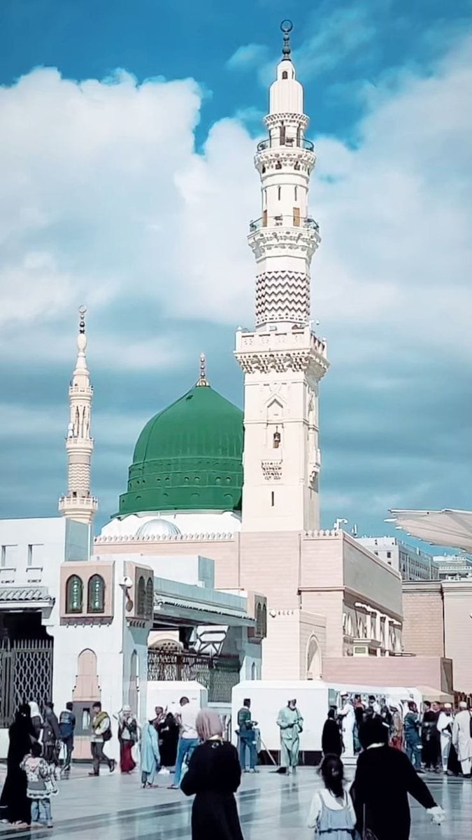 _Alishba_313's tweet photo. مصطفیٰ جانِ رحمت پہ لاکھوں سلام
شمعِ بزِم ہدایت پہ لاکھوں سلام

مہرِ چرخِ نبوت پہ روشن درود
گلِ باغِ رسالت پہ لاکھوں سلام

ہم غریبوں کے آقا پہ بے حد درود
ہم فقیروں کی ثروت پہ لاکھوں سلام

تمام عاشقان رسول اللّٰہ ﷺ ہو آقا ﷺ کی آمد بہت بہت مبارک ہو 🫀✨💗🥀

#ملنگ_قبیلہ https://t.co/UgBxcDVaH9