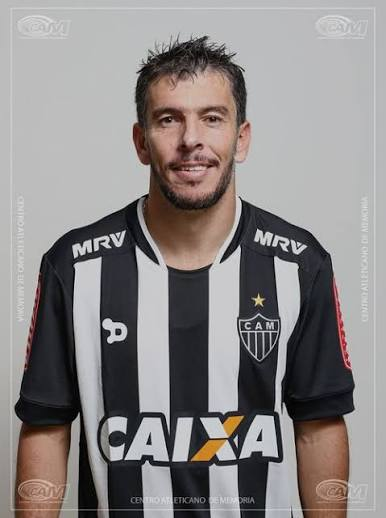 enavesjun's tweet photo. @Igortep esse curava ele rapidinho https://t.co/OQYGzZTGGi