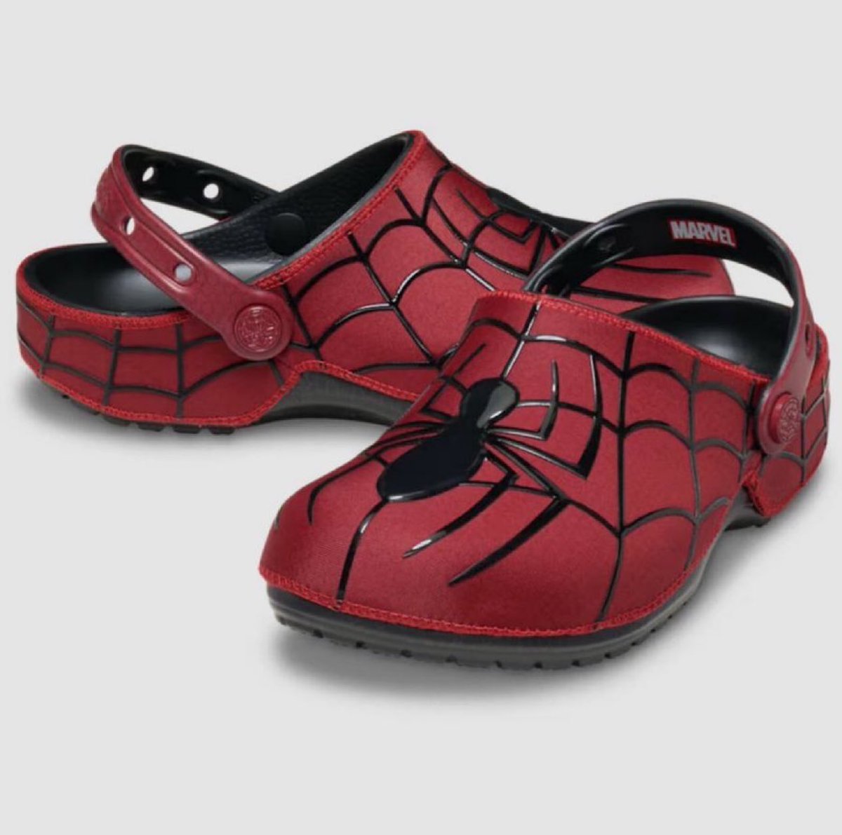 snkr_twitr's tweet photo. AD:  Spider-Man Neo x Crocs Classic Clog 🕷️ 🕸️

Shop -> https://t.co/iRLyCK9SPt https://t.co/wFs7BGiCK0