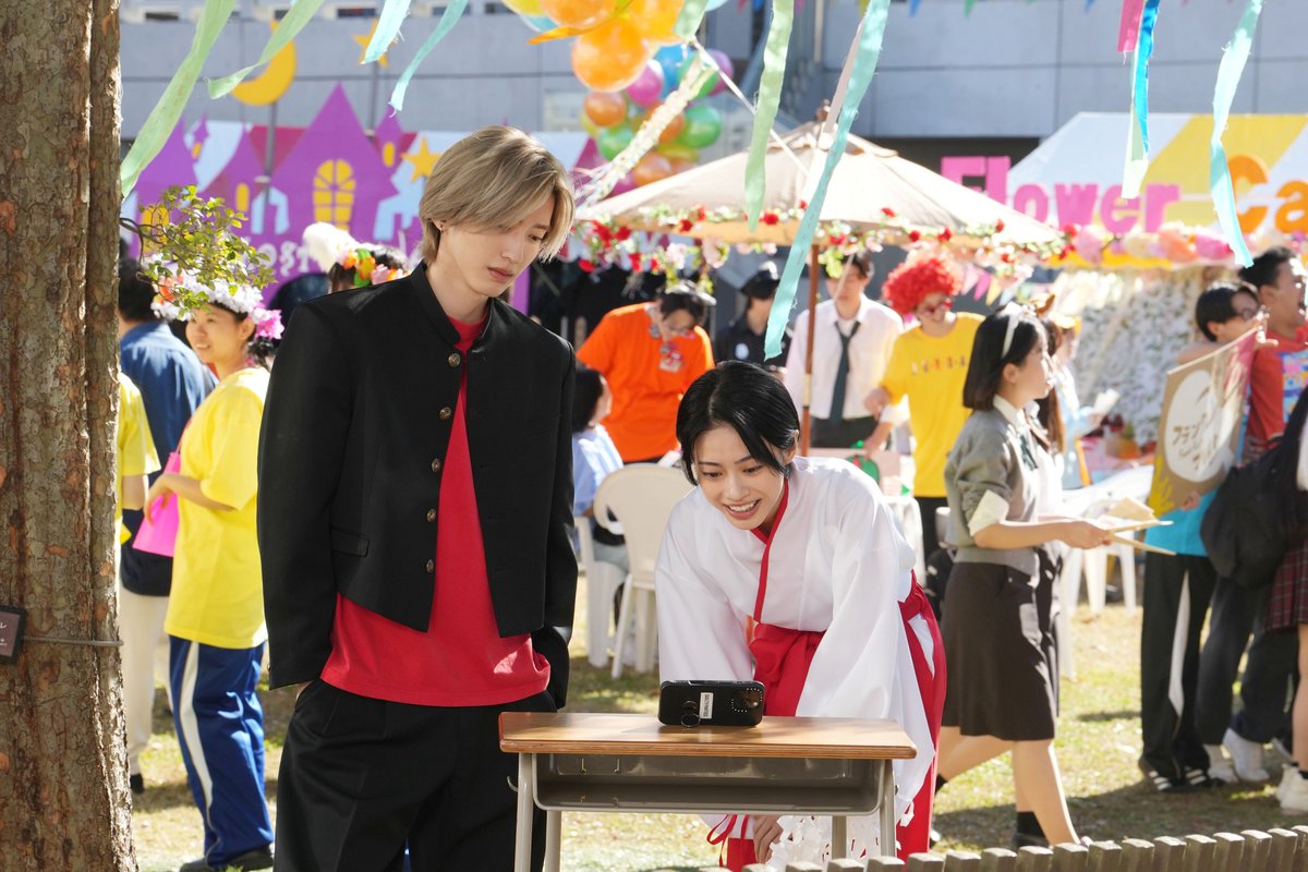 oricon's tweet photo. 道枝駿佑主演『うるわしの宵の月』
ファン多数・韓国での公開も決定❗
⠀
📸保健室のベッドで寄り添い眠る…
新場面カット解禁
https://t.co/jeAAEvRWJk
⠀
「君が最後に遺した歌」で渡韓した際も大盛り上がり！今作も多くの反響を呼んでいる。 https://t.co/8xUwOxJ8MH