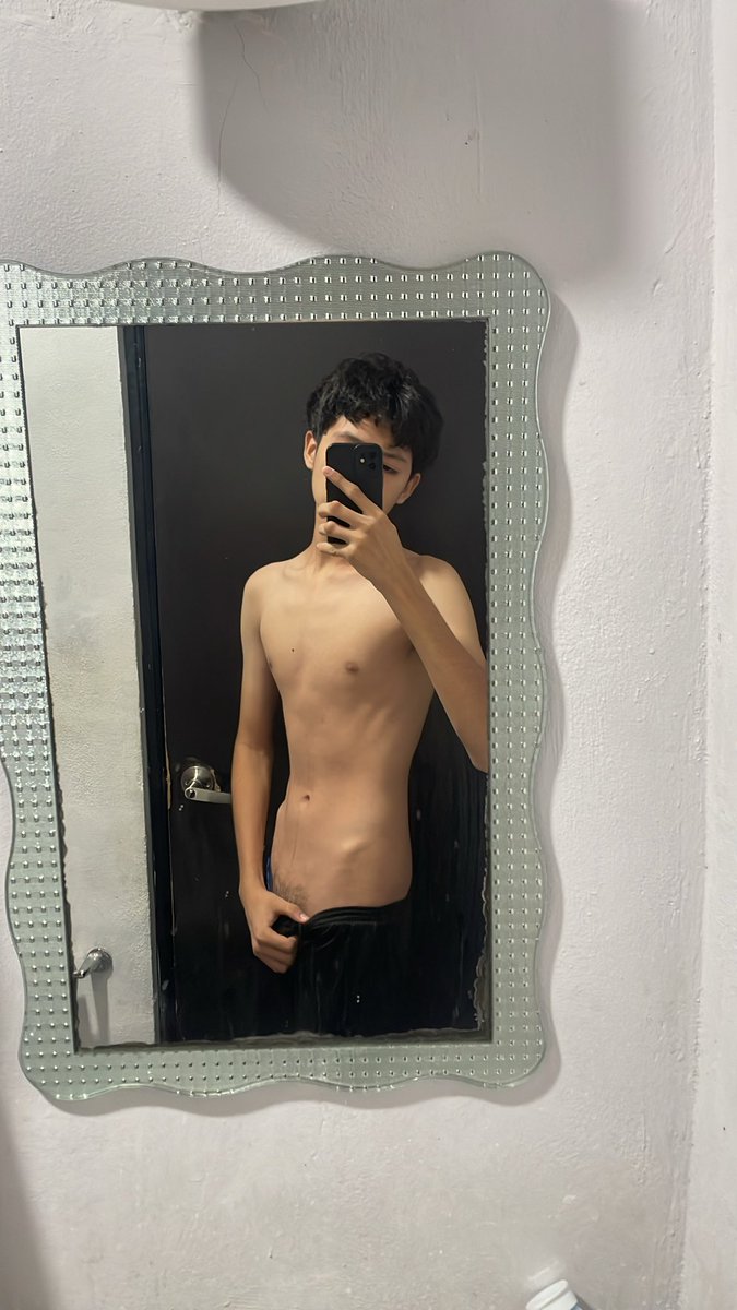 Simz2011's tweet photo. Alguien para hablar ? https://t.co/nXraSuK8tR