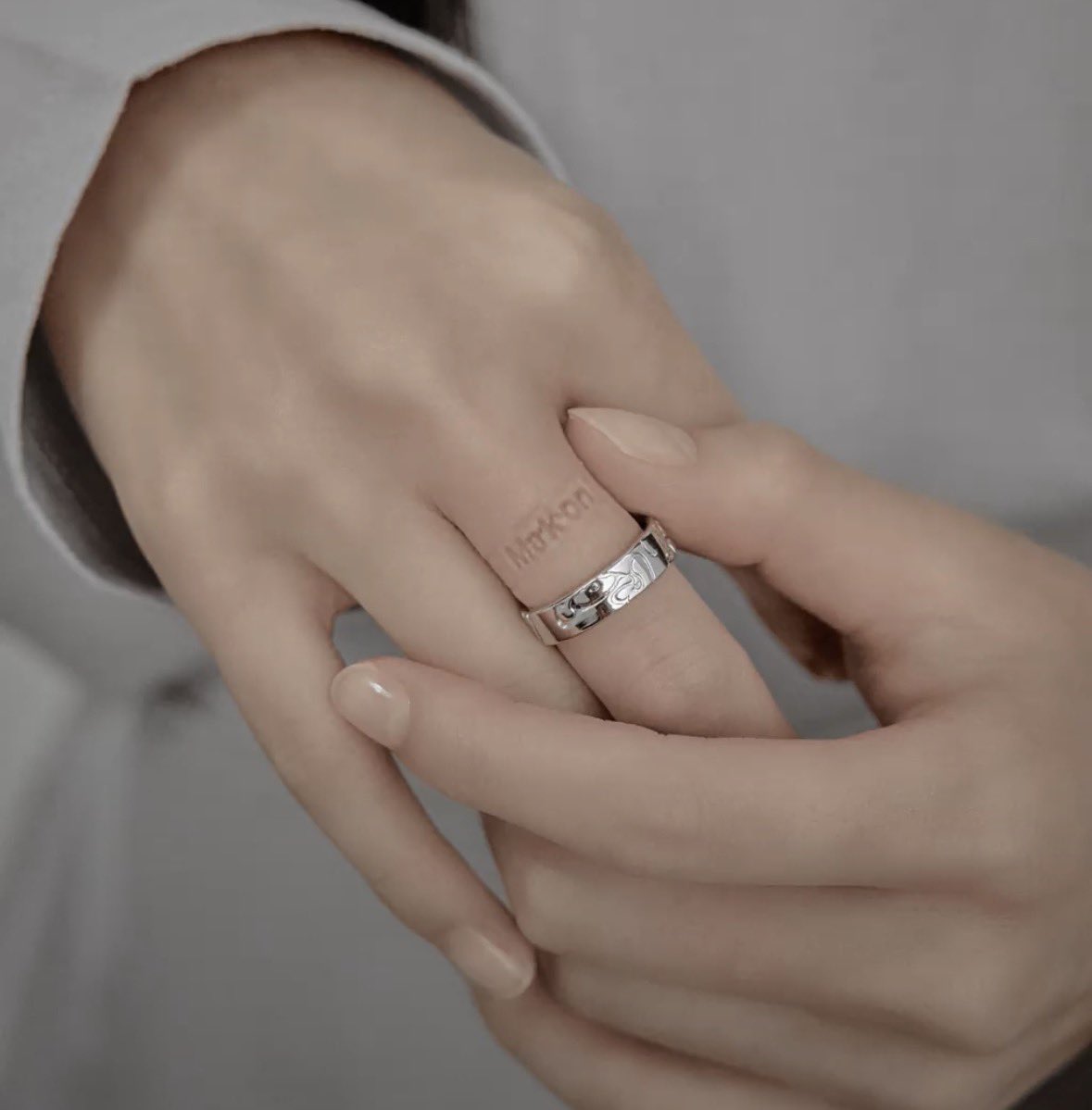 bunniewiju's tweet photo. omg they made merch for mark on me the hoodie is so cute AND THE RING LEAVES A MARK??? ITS MARKING ON US https://t.co/McEEeDPplb