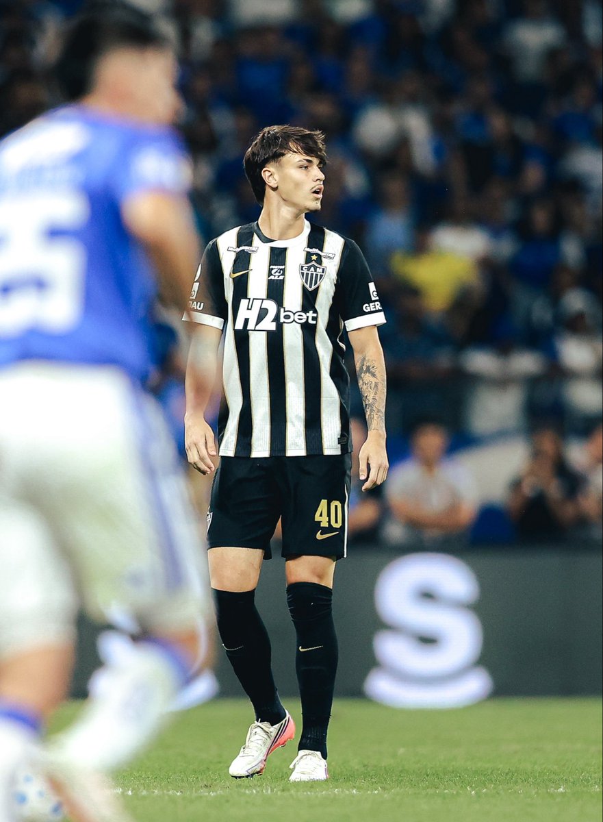 InfoGalo_'s tweet photo. Jogo de GENTE GRANDE do Vitão. 

📸 Pedro Souza | Atlético https://t.co/z743APH4hZ