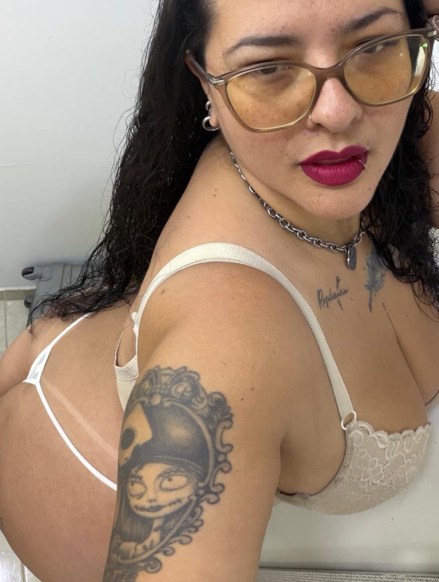 bbwgoddessstx's tweet photo. You online ready to indulge in your fantasy’s with goddess
https://t.co/IW6vFXPjT9 https://t.co/syx4PrgLA8