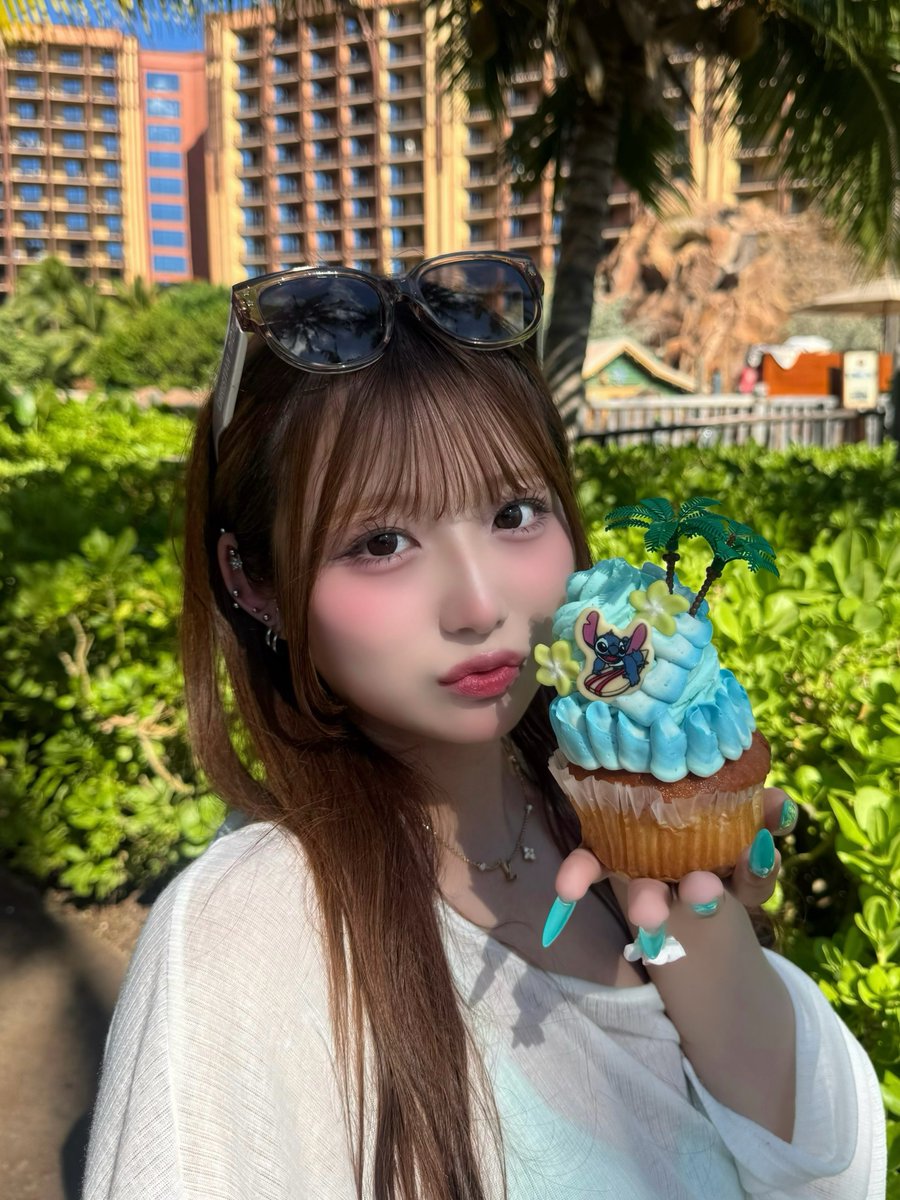 TBS_geino's tweet photo. 辻希美・長女　希空　

「7人揃っての初めての海外旅行!!! 思いっきり楽しむぞ」

家族でハワイ旅を満喫　

キュートなオフショット公開

⬇️記事はこちら📝
https://t.co/GQasSna7xU 

#希空 https://t.co/V7jBlYkniQ
