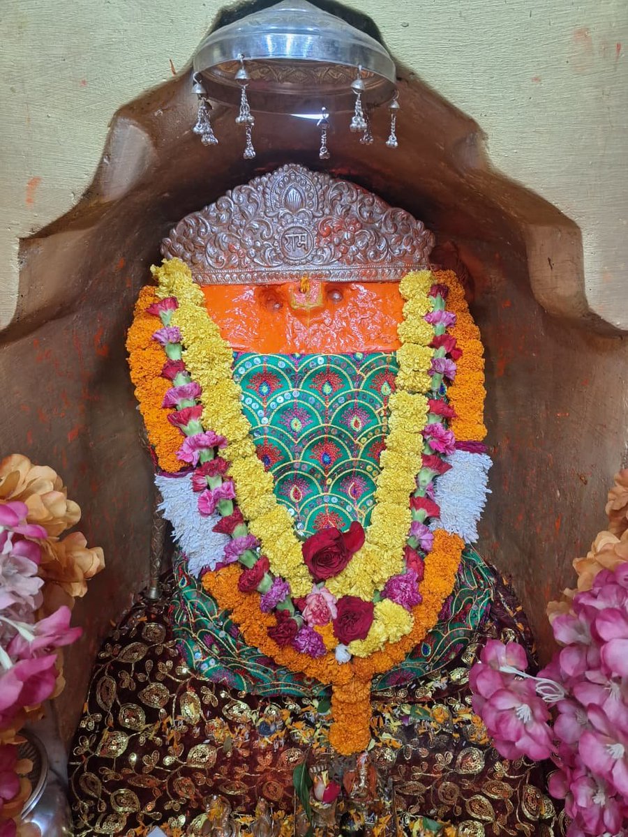 umeshsimla's tweet photo. 🚩ॐश्रीहनुमंते नमः🚩
श्री हनुमानजी जी दिव्य दर्शन||
जाखू मंदिर शिमला||
||जय सियाराम||
#JaiHanumanJi https://t.co/nGhe6aCf1F