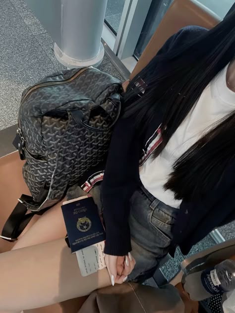 sofiaaaaacs tweet picture