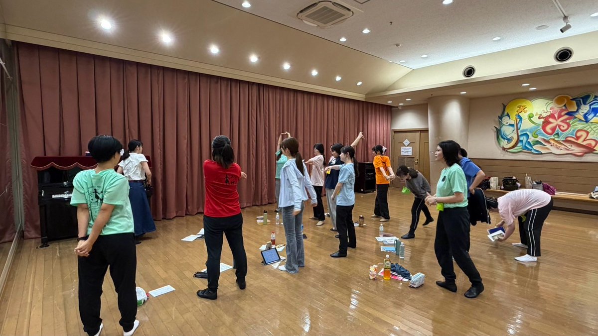 SandD_Odomori's tweet photo. 【8月25日】稽古開始📣
『おどり村と妖の森』ナンバーごとの稽古がスタートしました！
新鮮な気持ちを忘れずに、これからの練習にも励んでいきます✨️ https://t.co/eMjh0NjWsH