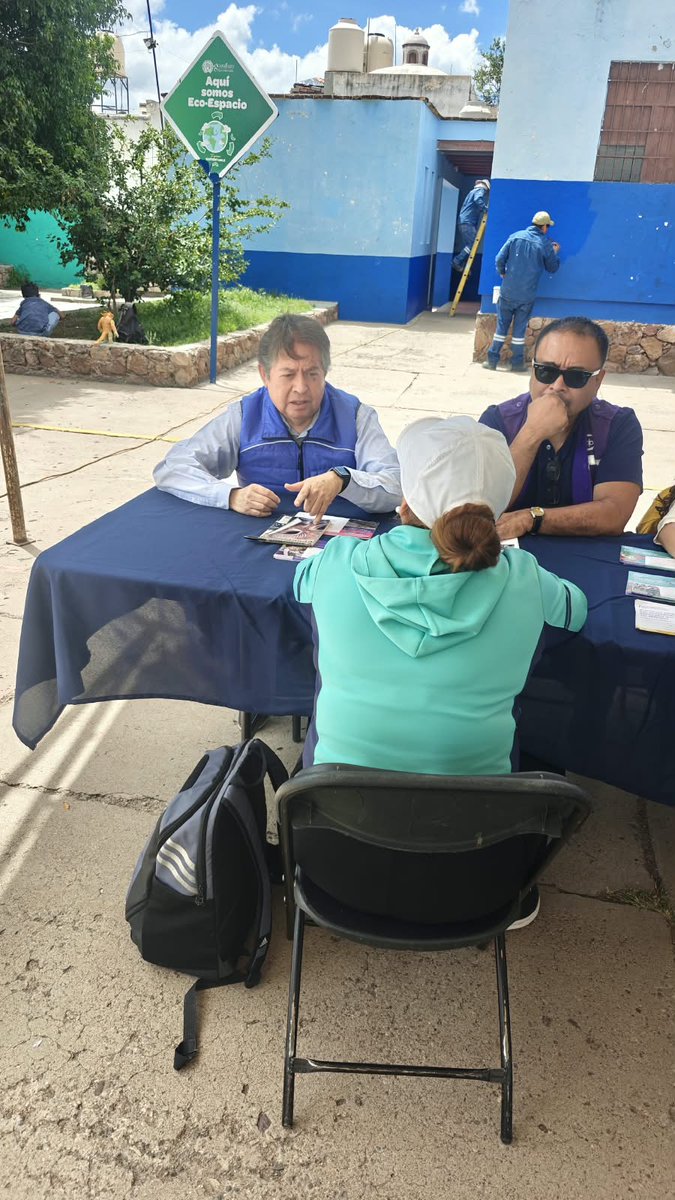 IfdpGto's tweet photo. Este lunes estuvimos presentes en la jornada de Lunes Ciudadano en la comunidad de Puentecillas en Guanajuato, escuchando a las y los vecinos que se acercaron a resolver sus dudas jurídicas  Gracias por confiar en nosotros.
#LaCasaQueTeDefiende #AcercandoLaJusticia  #28AñosIFDP https://t.co/pK0yHm0EDN