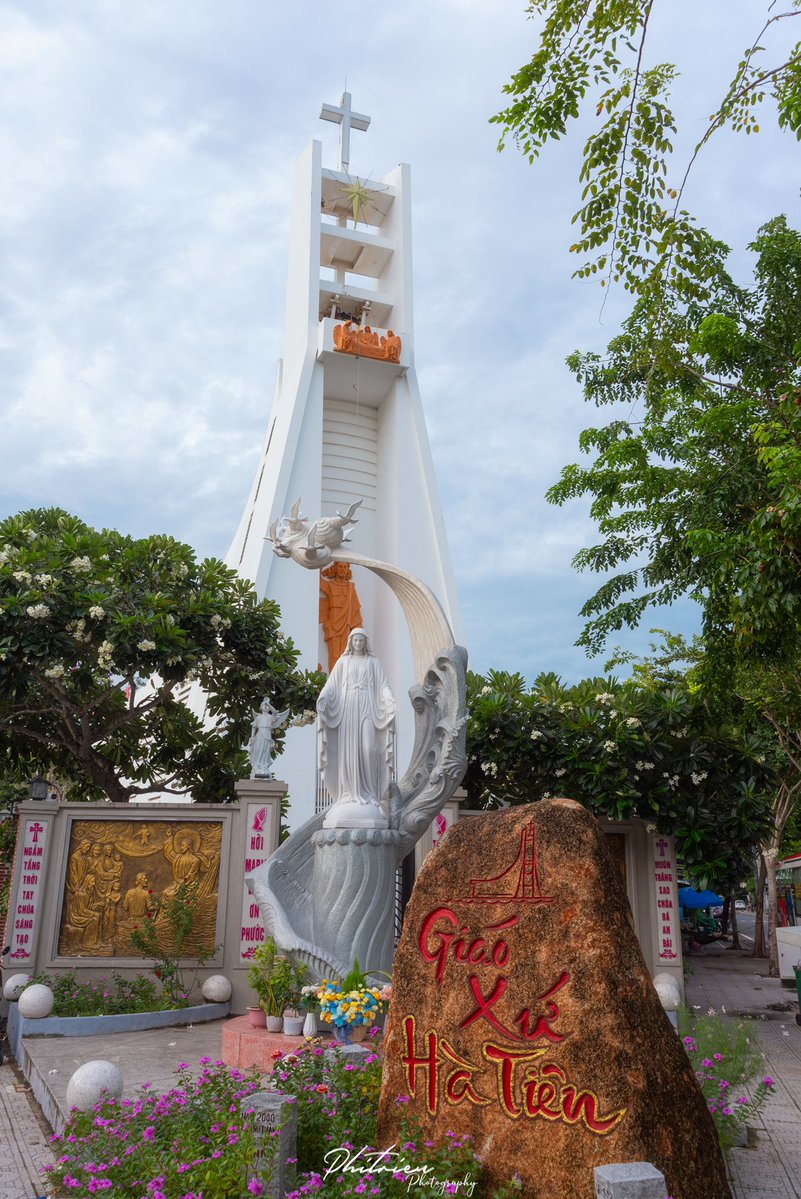 phitrieupro5's tweet photo. ⛪ Giáo xứ Hà Tiên, Giáo phận Long Xuyên
#PhiTrieuPhotography #catholic #HaTien #Vietnam https://t.co/PBssrJ5MWb