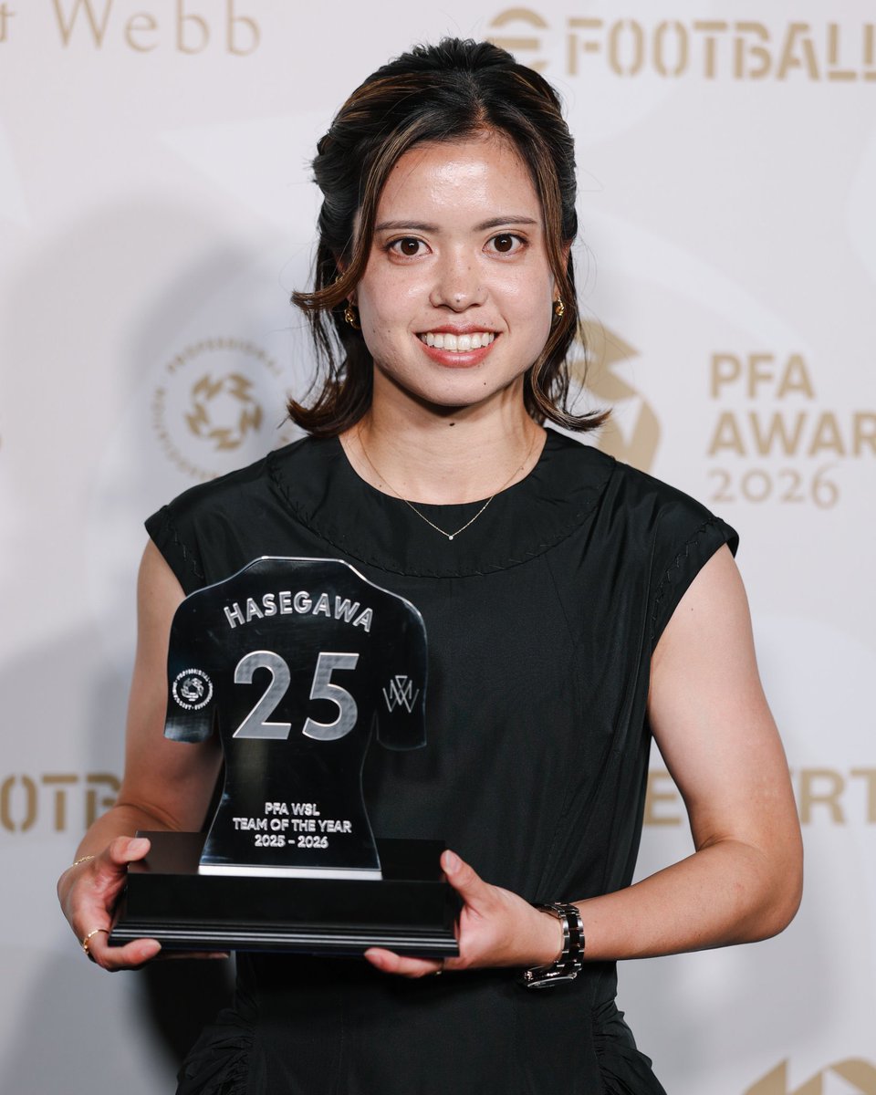 Fooootest's tweet photo. 🚨快挙🚨

長谷川唯がPFAの女子年間ベストイレブンに4年連続で選出🇯🇵🔥

トッテナムで活躍した古賀塔子も初選出👏

📸@PFA https://t.co/Q7KZkCWlkM
