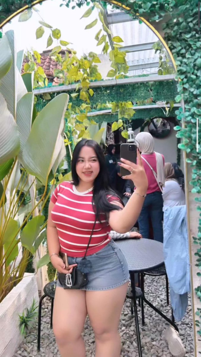 allister6100's tweet photo. @membasuhhindiaa sesuai foto 
https://t.co/0W788j5Dw0 https://t.co/MKJsV5Jtkq