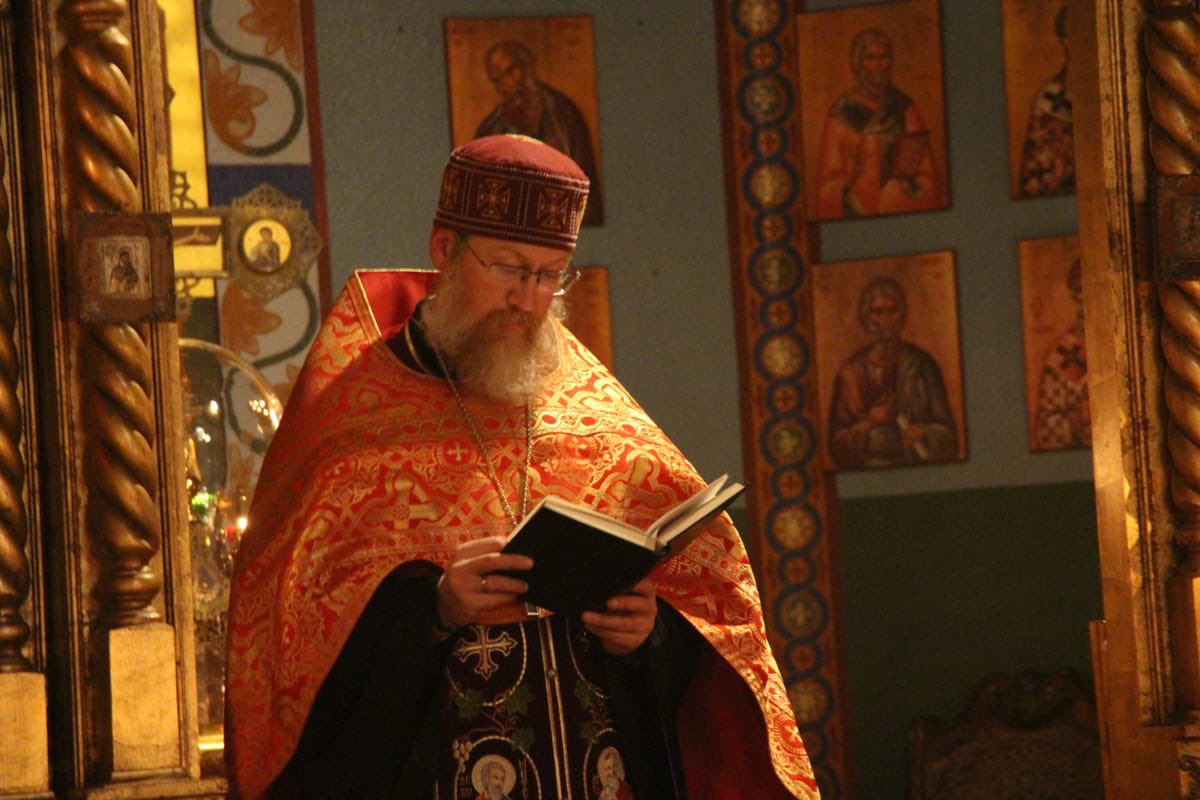 hansenhc's tweet photo. May we all stand united against the persecution of our brothers and sisters in the Ukrainian Orthodox Church. #LordHaveMercy https://t.co/RSCvt4tIGs https://t.co/sK3U29uEdg
