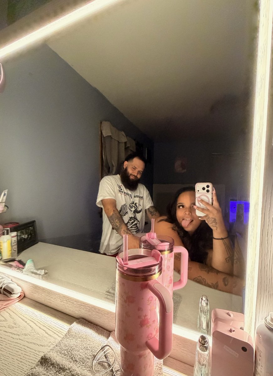 JayB2Raww_'s tweet photo. Us On instagram vs on X https://t.co/ZySiy4w9Cp