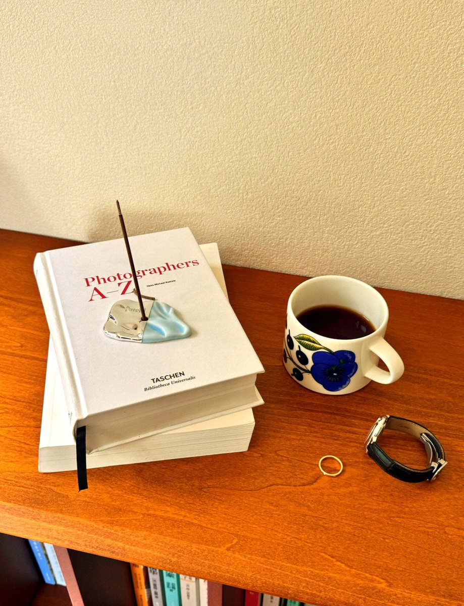 SamaMoh01881804's tweet photo. Cozy Sunday read time! Diving into this heartfelt novel that’s got me hooked from the first page—nothing beats a good book to wind down with. #BookLovers #ReadingTime, https://t.co/aG1RHxQLjU
