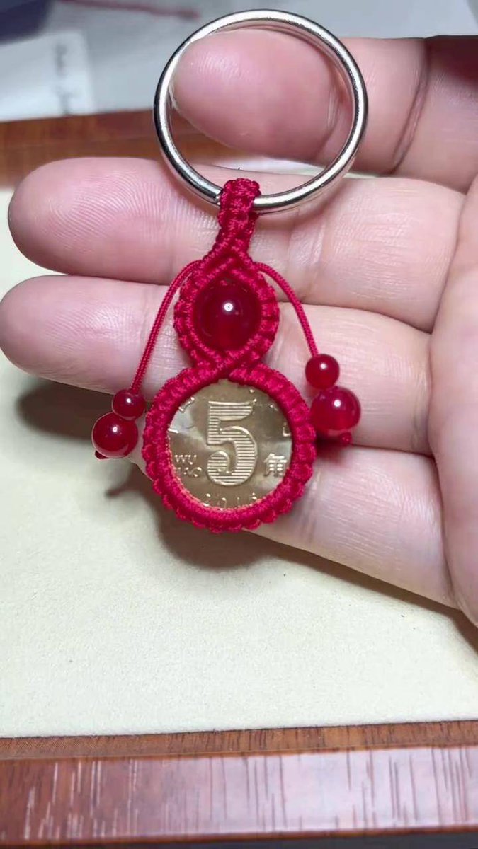 dhanygrindcore's tweet photo. Just made a cozy woven keychain with old fabric scraps—turning leftover bits into small, meaningful picks for my friends! https://t.co/1pO8ZldbIg