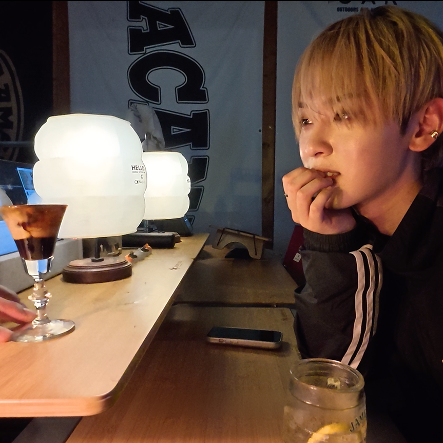 official_kpopx's tweet photo. 잘모르겠지만일단해보는현식 6화

15m 낭떠러지를 달리는 오프로드! 
"남자 아이돌은 누구 좋아해?" "오늘 생겼어요. 원현식!" 팬심 접수!
짜릿한 양양에서의 캠핑 2탄!

8월 27일 목요일 오후 6시 
스튜디오 596 : https://t.co/zR8c3CZgyq

#잘모르겠지만일단해보는현식 #현식 #XODIAC #원현식 https://t.co/6Bv1mwrMXX