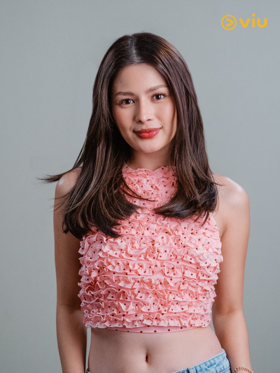 KapusoCrave's tweet photo. AZ Martinez is set to star in her first major lead role as Julia in Viu's romantic comedy series 'The Way Back To You.' https://t.co/sjykaa7ei4