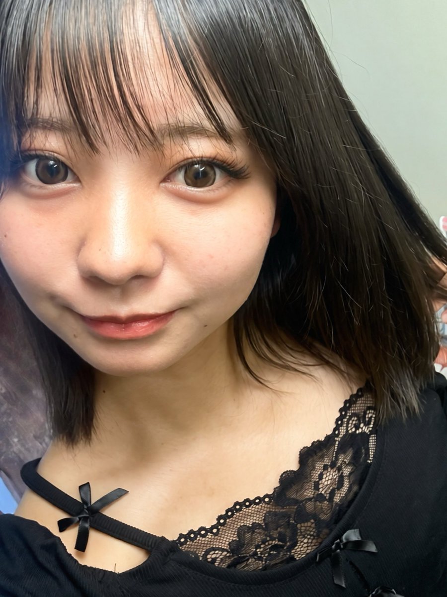 merry_goround_8's tweet photo. やっほ〜柳あやりだよぉー!!!

デビューまであと3日！

楽しみだねぇ〜！
#スパイラルミュージック
 #メリーゴーランドファンタジー 
#柳あやり https://t.co/YWzybq7QHb