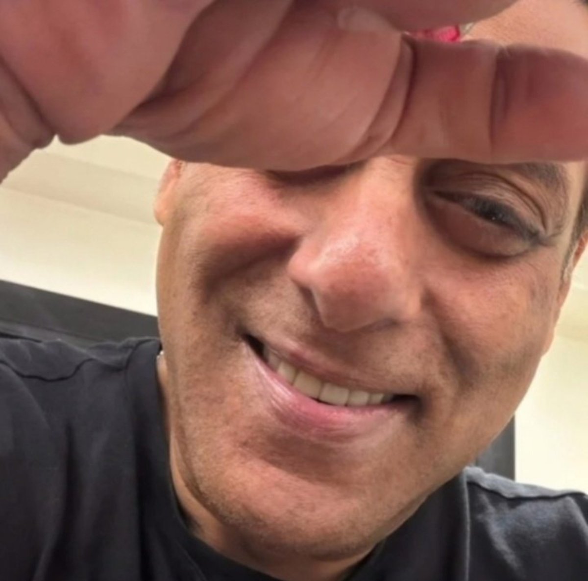 Being_Nehu12's tweet photo. We have been continuously asking the #SVC63 team for an update for the last 10–20 days, and what happened? Nothing came out, maybe something will drop around Diwali, maybe on his birthday. Who knows? #SalmanKhan

I think now we should trend “We don’t want Monster update” 😂 https://t.co/3y5U3dkUHY