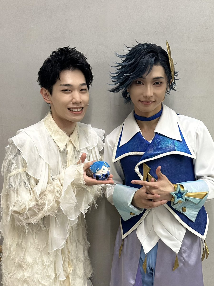 vanrouge_17's tweet photo. #ぼくプリ   #ぼくプリパーティー

夏目 颯斗/ キュアロック 役
りょうさん!!
ステラが愛される存在となったのは本当にりょうさんのおかげです。常に気にかけてくれてどうやったら良い形になるかを一番に考えてくれて、今回もダンスバトルだったり、ダンサーズタイム前の話す内容も一緒に考えて　⬇️ https://t.co/CmoPrKFv1f