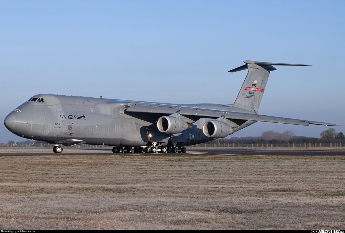 stunorth69's tweet photo. 🇺🇸 #USAF  C-5M Super Galaxy
#AE056B /86-0014/RCH2010
Ramstein (ETAR)> Lajes (LPLA)

This airframe carried out this exact flight 3days ago as RCH5024

@jamjake01 @JordanWeir45 @sipjack1776 https://t.co/NLcoflDy5w