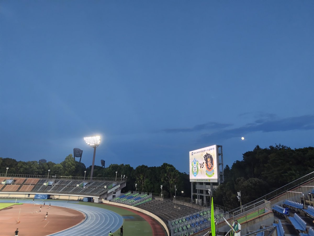 DON75150737's tweet photo. 本日は天皇杯２回戦
VSラインメール青森
１回戦で15点も取った強豪です https://t.co/arzZ54MAqx