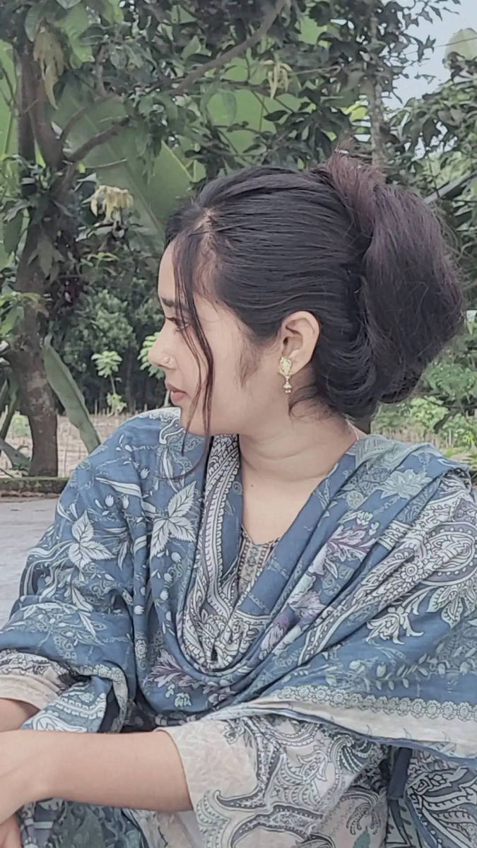 Farzanafardaous's tweet photo. Hi
Are you online??? https://t.co/HbQn7wQYOX