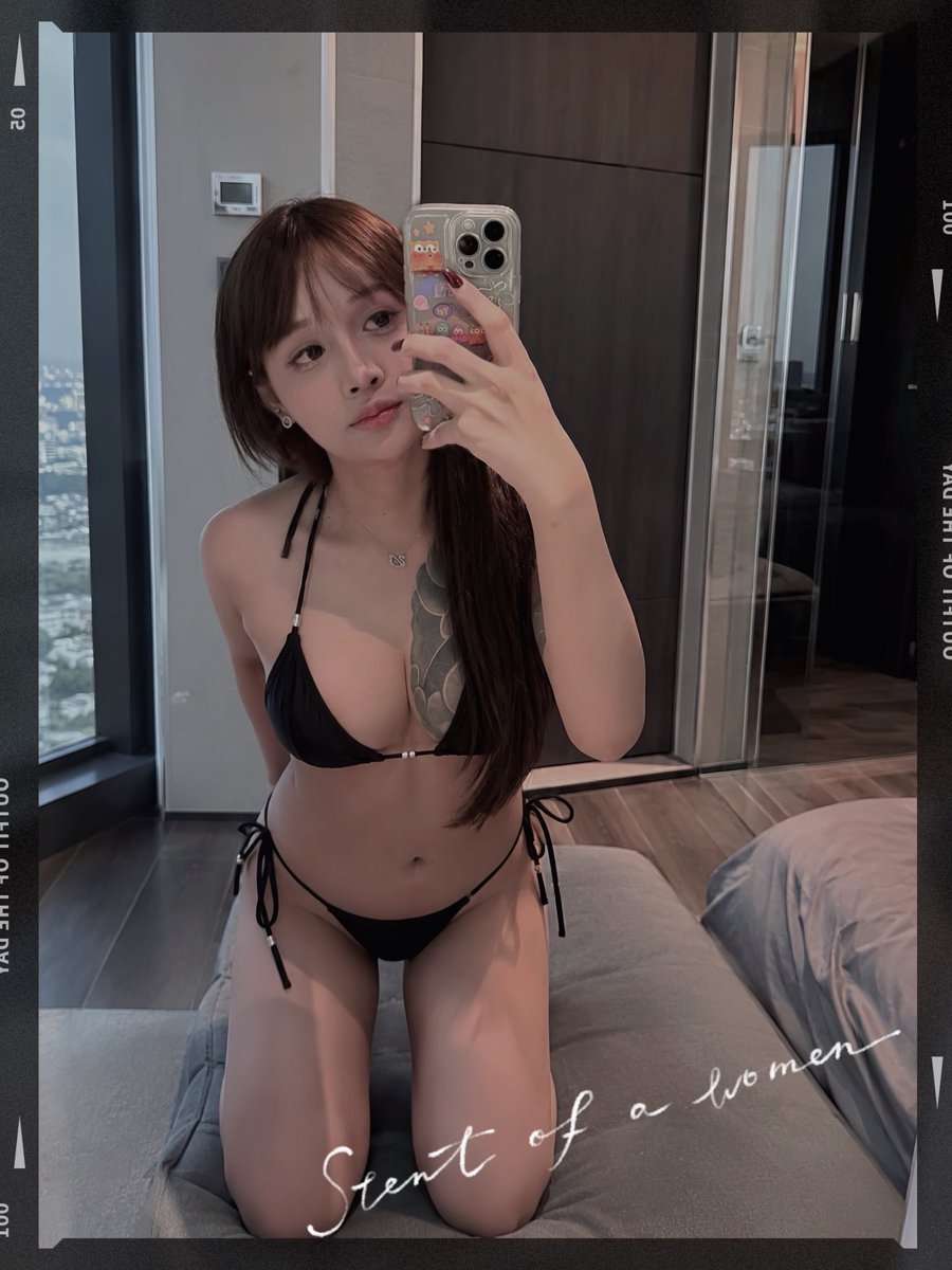 Gia_Linh_2003's tweet photo. Tìm anh thợ dặm lại hình 🤭 https://t.co/Axum8V47QJ