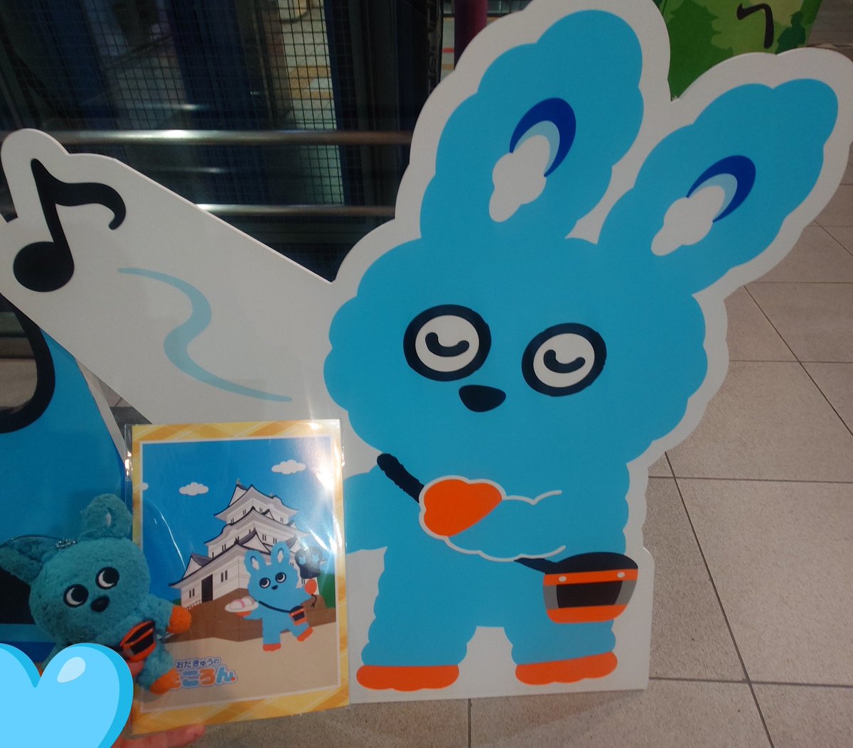 kuma_mayge's tweet photo. もころんのスタンプラリー、エリア3のコンプできました🥰🩵
小田原城ともころんのノート無事にゲット✨✨
小さい頃から見てきた小田原城🏯
一番身近なお城だから真っ先に欲しかったから嬉しい🥰🩵
他のエリアはのんびり集めようかな？ https://t.co/l6mMoJ3tFZ