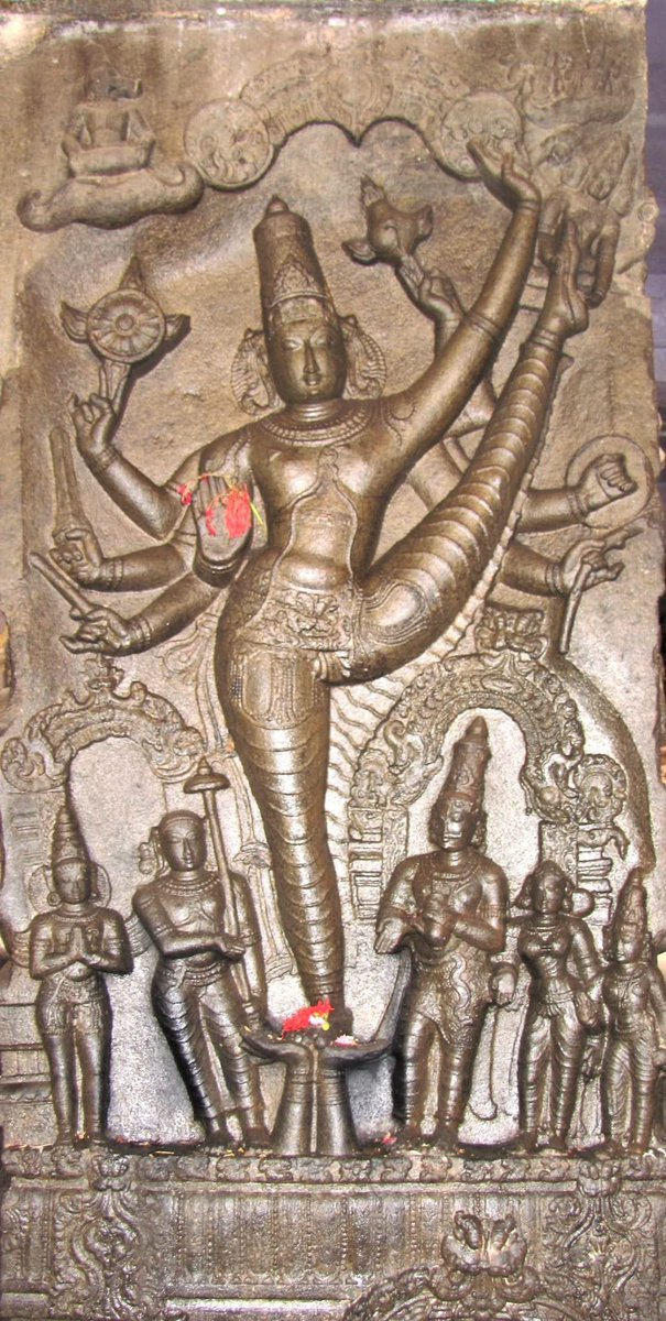 ChithraMadhavan's tweet photo. Perhaps the best image of Trivikrama I have seen. Ramaswami temple, Kumbakonam. https://t.co/NsL6KJCMpq
