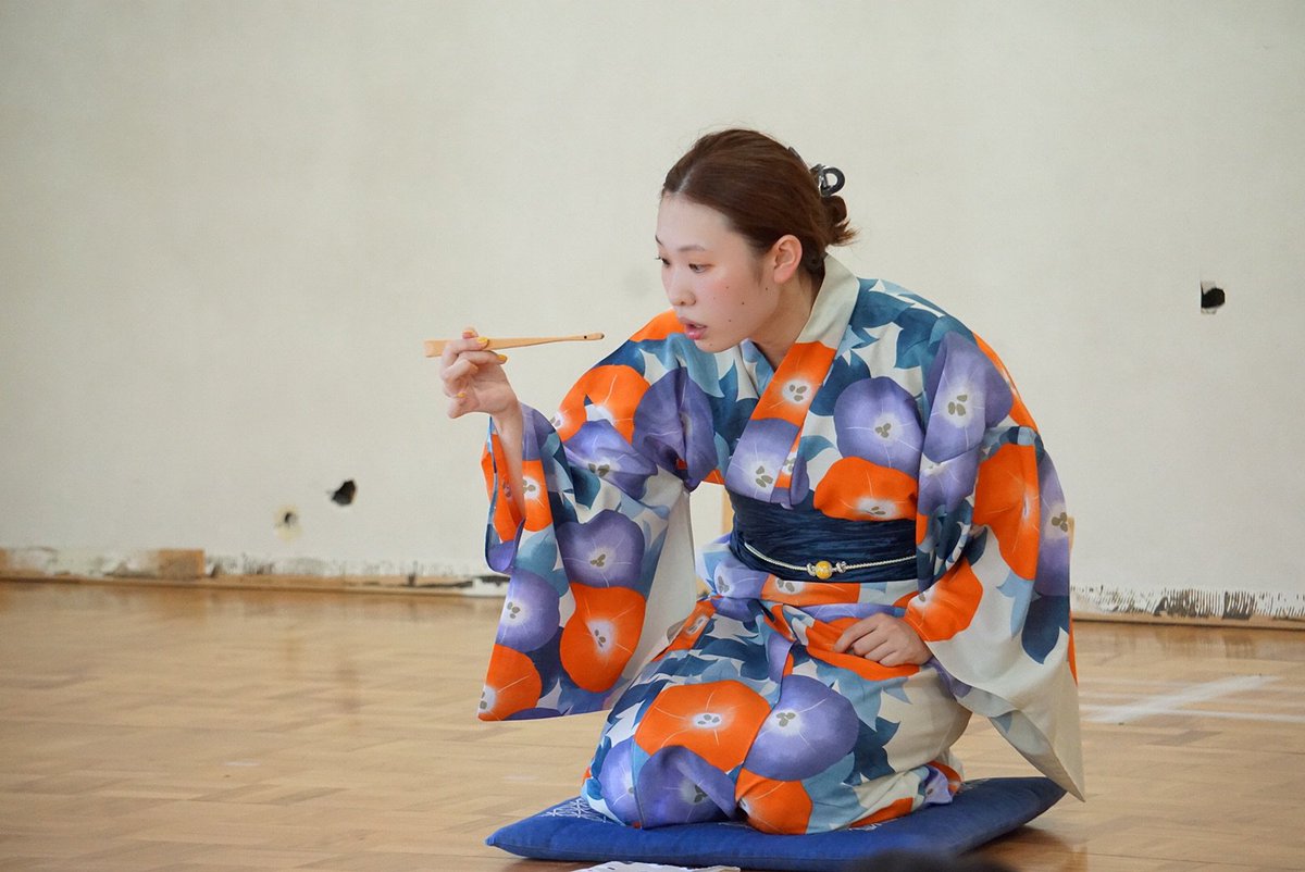 school_duo's tweet photo. 選抜発表その3🍶🍭
落語の発表👘 https://t.co/c36ONZGBSH