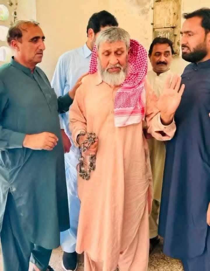 Husnainrafique_'s tweet photo. اناللہ واناالیہ راجعون                                                                                                                                                     خان صاحب کے دیرینہ ساتھی اور تحریک انصاف کے بانی رکن اسیرِ 9 مئی                                                                                                چاچا شاہ عالم خان شاہو خیل آف کمرمشانی وفات پا گٸے ہیں اللہ پاک جنت الفردوس میں اعلی مقام عطا فرمائے آمین