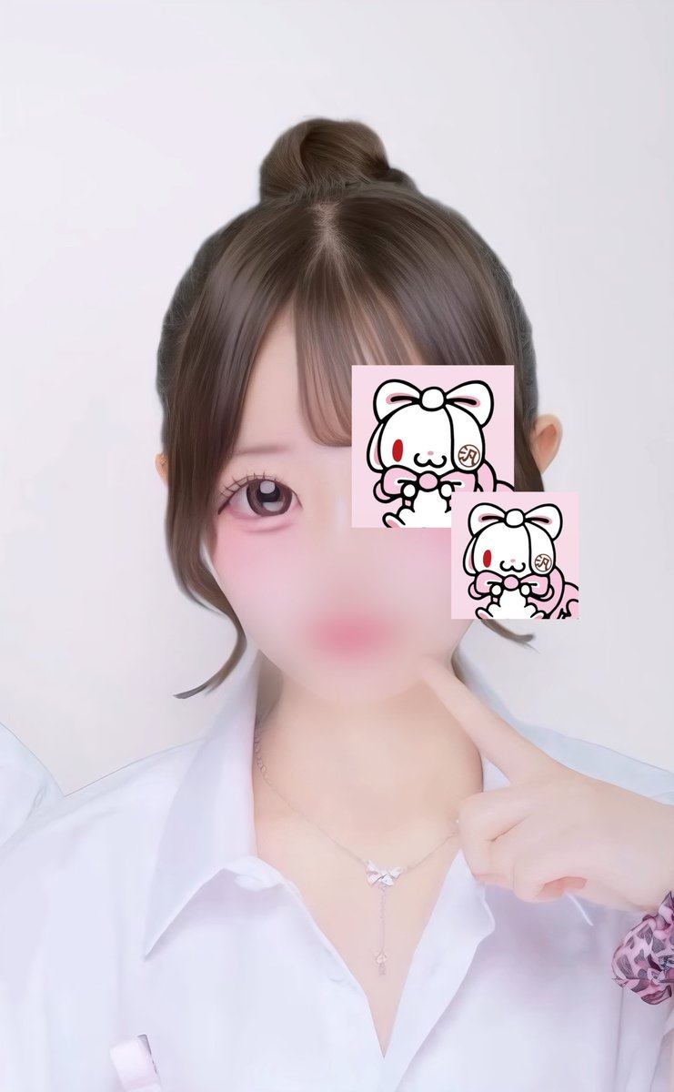 mi_09_r's tweet photo. 今日撮ったプリクラばり盛れた
友達写ってるから切り取りました画質悪かったんで高画質した✌🏻✌🏻 https://t.co/fya26Wmj8Z