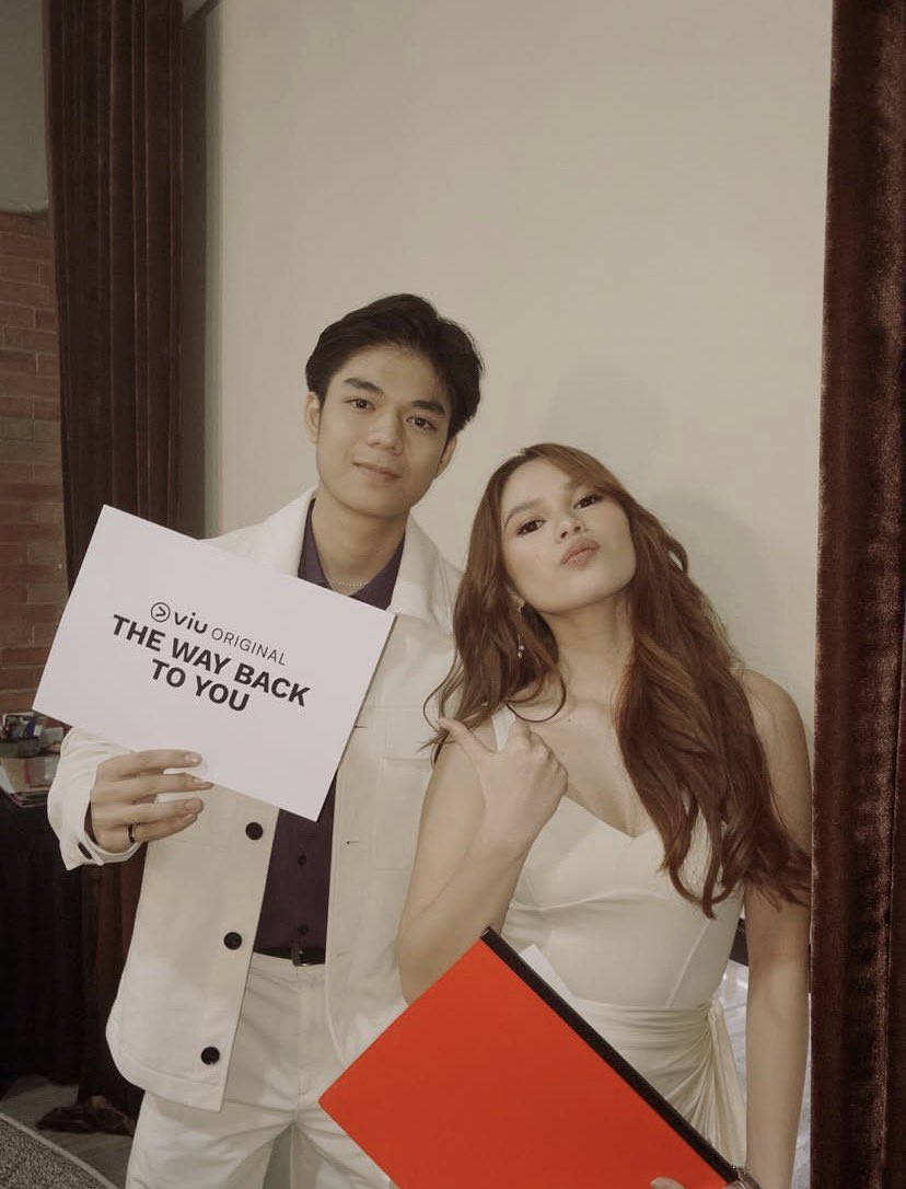 psychemiyy's tweet photo. Azralph x Ashco for “The way back to you” Congrats mga mahal <3 https://t.co/J9ZRkqou9k