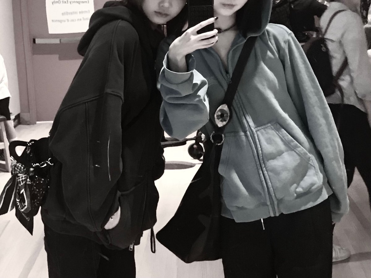 enamiasanews's tweet photo. [260826] ASA Weverse update for PHARITA’s birthday

“HBD unnieeeeee💗”

베이비몬스터 아사 #ASA #ENAMIASA #아사 #アサ #BABYMONSTER https://t.co/coDFHorrH6