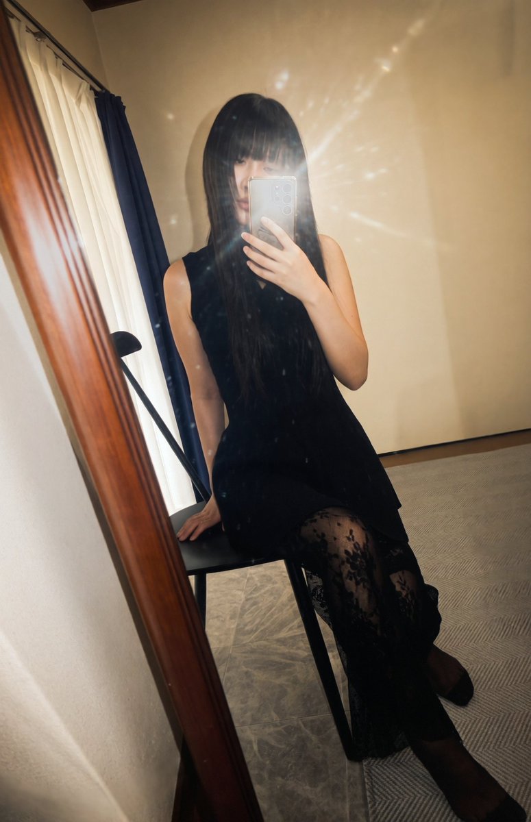 Reina000017's tweet photo. ちょっと休憩。
今日も暑いねえ🫠
これから来る子たちも気をつけてね https://t.co/YIqBVufI8Y