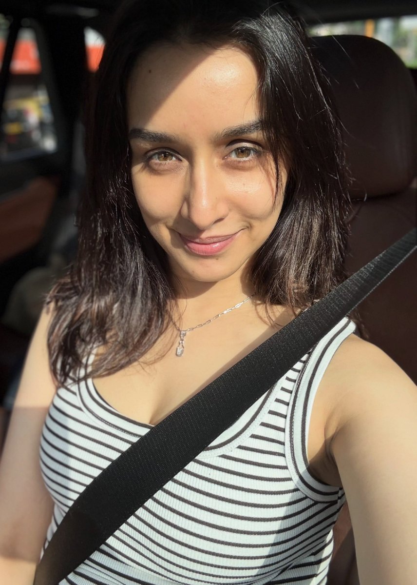 Adulthuman1's tweet photo. Shraddha 🥵 https://t.co/DqgWyRpnKA
