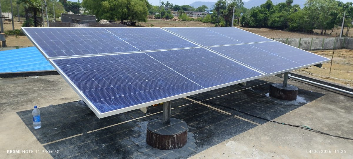 samaritans_ftn's tweet photo. Strengthening Tribal Healthcare 

With CSR support from Cubewise Team, Samaritans for the Nation provided a 2 kW solar power system at PHC Edguralapally, serving 77 villages, and constructed a 15+ bed patient care shed at PHC Nellipaka, serving 36 villages. 
Thank you CUBEWISE🙏 https://t.co/J9R4giPncO