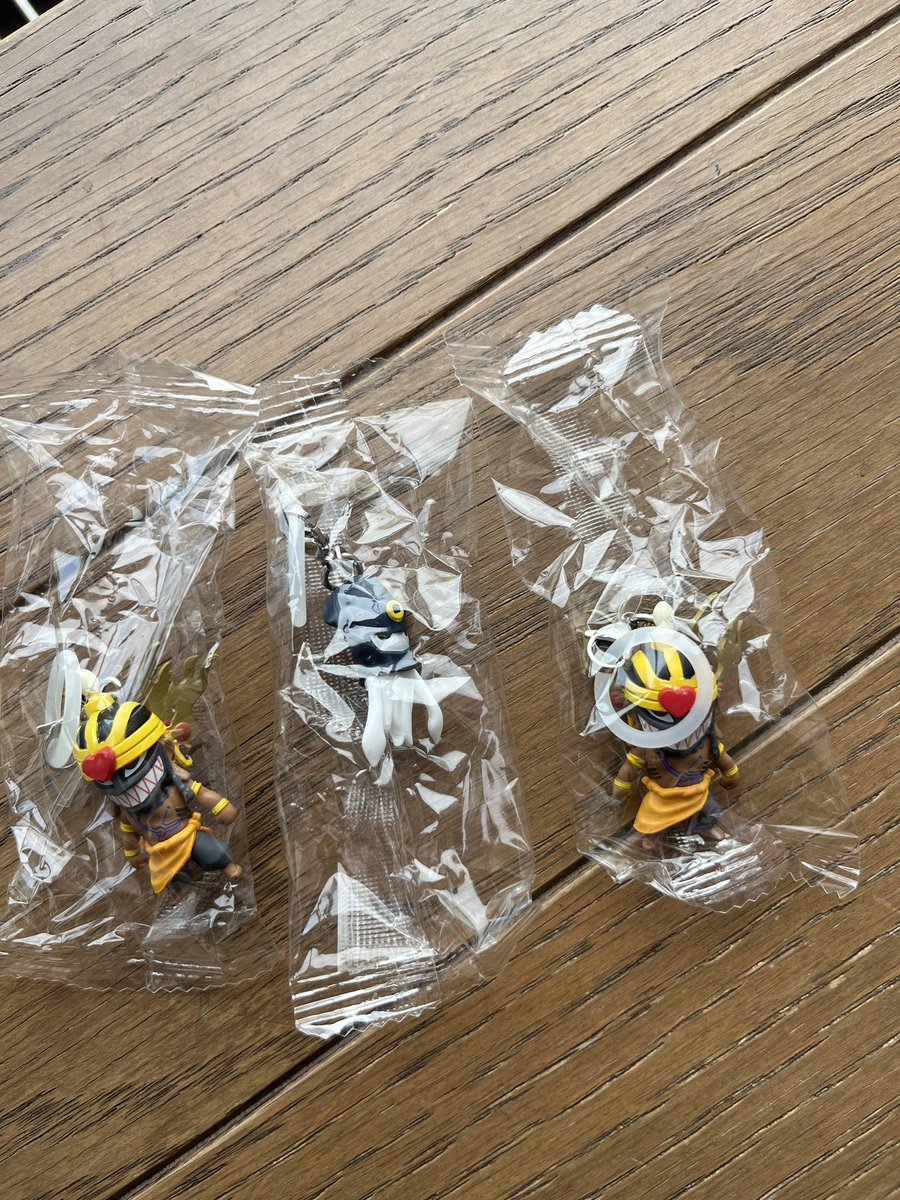 momo_qyt's tweet photo. サマーウォーズ めじるしアクセサリー2 ガチャガチャ交換

譲 ラブマシーン×2・マンスケ

求 キング・カズマ Ver.2

舞浜駅手渡しまたは郵送希望です。
お気軽にお声掛けください。 https://t.co/jaWlrxTrKW