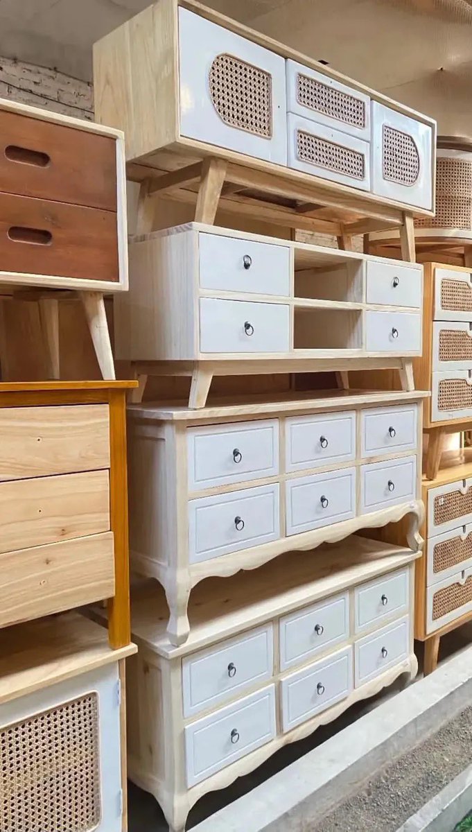nadaa02e's tweet photo. Ampun aku kudet... Ternyata ada gudang furniture lucu2 dan murah😍😍

Isinya barang ala pinterest tapi harganya BPJS https://t.co/E70UgMtdJQ