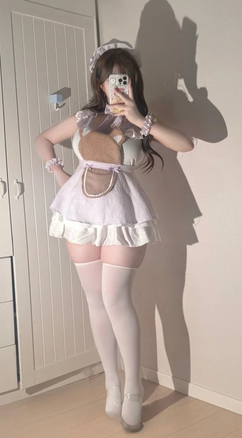 dwlehman's tweet photo. コスプレ見てほしいのにハミ肉が恥ずかしいです… https://t.co/1bRbIrOJkQ