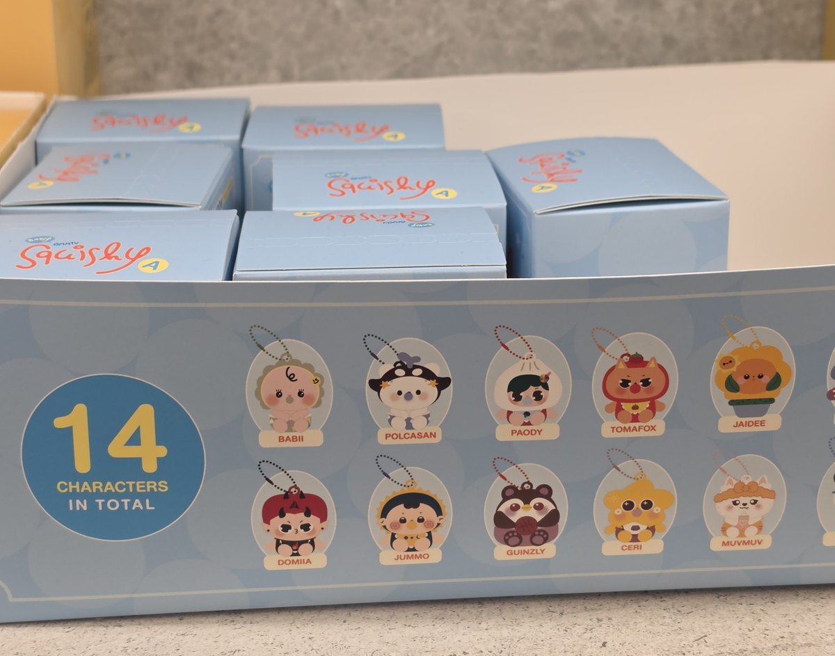 winterseabreeze's tweet photo. อัพเดตเพิ่มเติมค่ะ​ หน้าร้านมีสามอย่างนี้ด้วย​ เผื่อใครตามหาอยู่​ การ์ดหมาเห่าเครื่องบินก็ยังมีขายอยู่ค่ะ🙏 https://t.co/hJCMD8VJyf