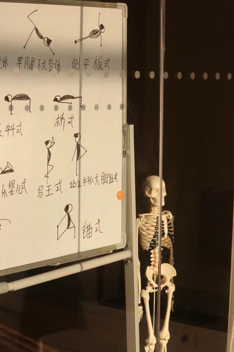 bircg504413's tweet photo. Tired of scrolling Start learning a small skill this week—calligraphy, origami, or even growing succulents! 10 mins a day brings big joy. https://t.co/8DTm9WjqJe