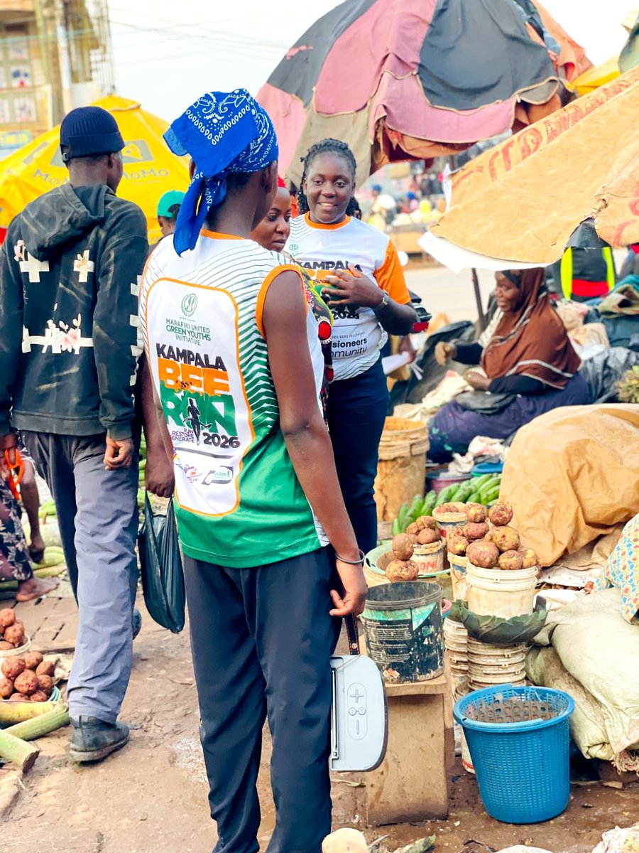 KampalaBeeRun's tweet photo. The Bee Run team hit the streets again, engaging with the local community, sharing knowledge, answering questions, and gathering valuable insights on pollinator conservation from the people who know their communities best.

#kampalabeerun26 https://t.co/PwqRP626sY