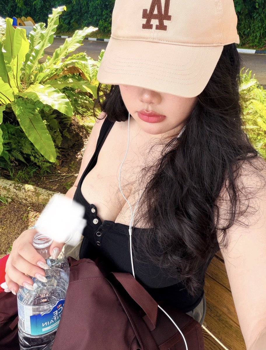 shaobeiXZ's tweet photo. 新加坡 找一个固p搭子（投稿女生已过视频认证） https://t.co/9ImOetqSxi