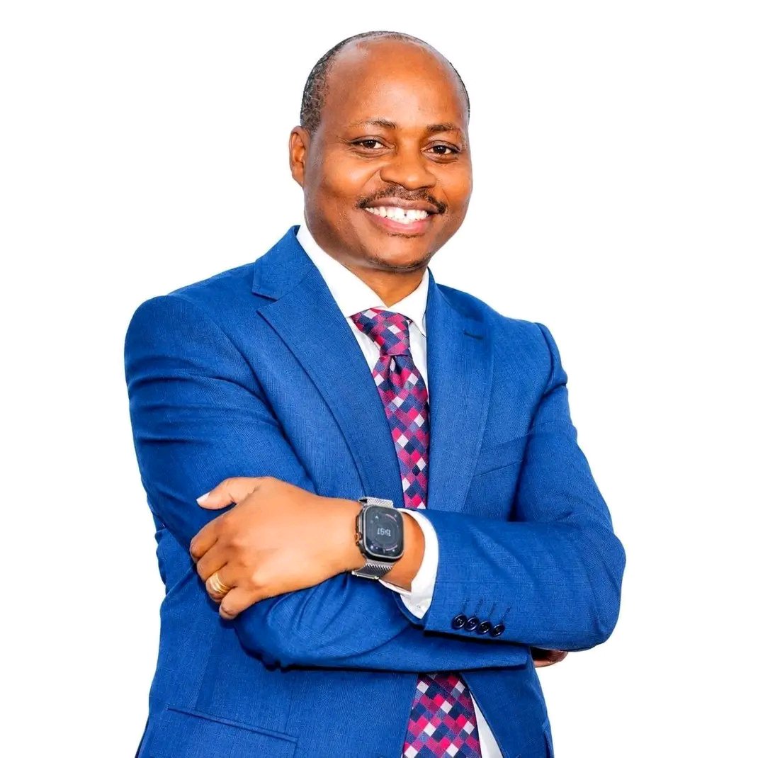 radamedia's tweet photo. “Dr. Mulwa hataweza kupata hata kura 1,000! ‼️ Nitakuwa Mshindi kwa tofauti ya zaidi ya kura 400,000.” — Makueni Senator Daniel Kitonga Maanzo. 

🌍 RADA MEDIA NETWORK – RMN
The Voice Beyond Borders.
📧 radamedianetwork@gmail.com
#RMNUPDATES 

#InfrastructureTransformation https://t.co/ExUDGV3AN4